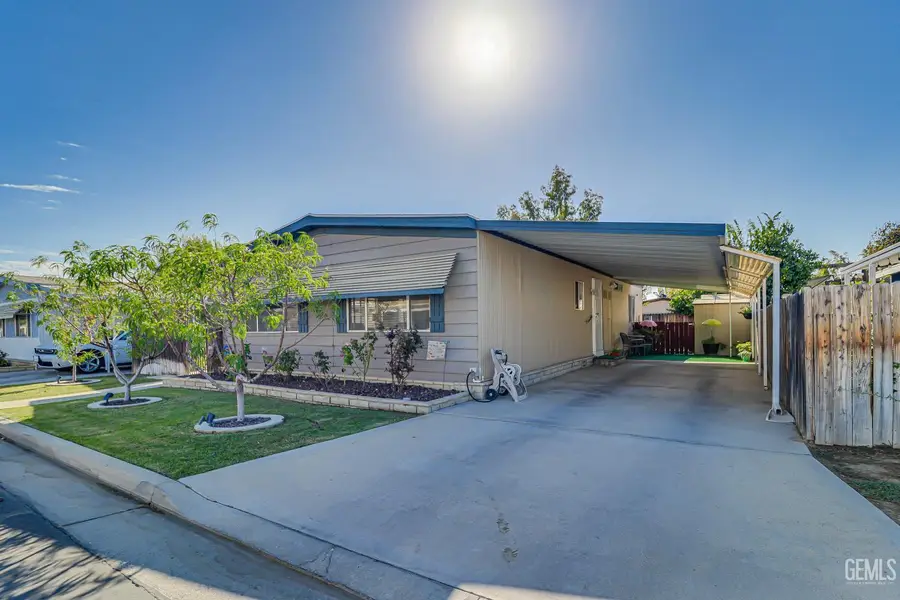 400 E ROBERTS LANE #8, Bakersfield, CA 93308 - #3