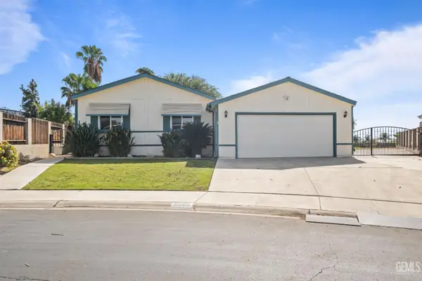 9000 EASTWIND CIRCLE, Bakersfield, CA 93306