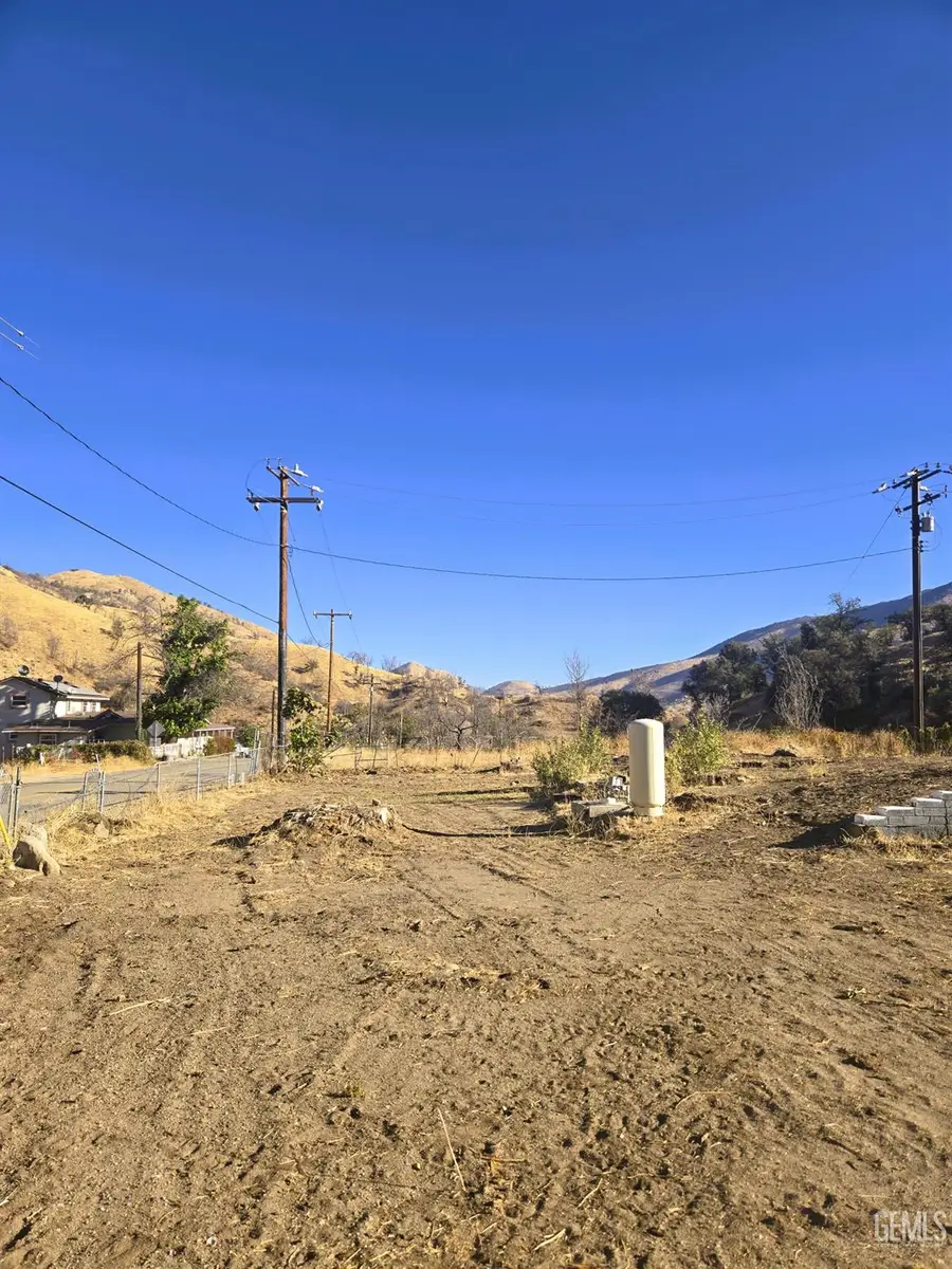 7065 CALIENTE BODFISH, Caliente, CA 93518 - #2