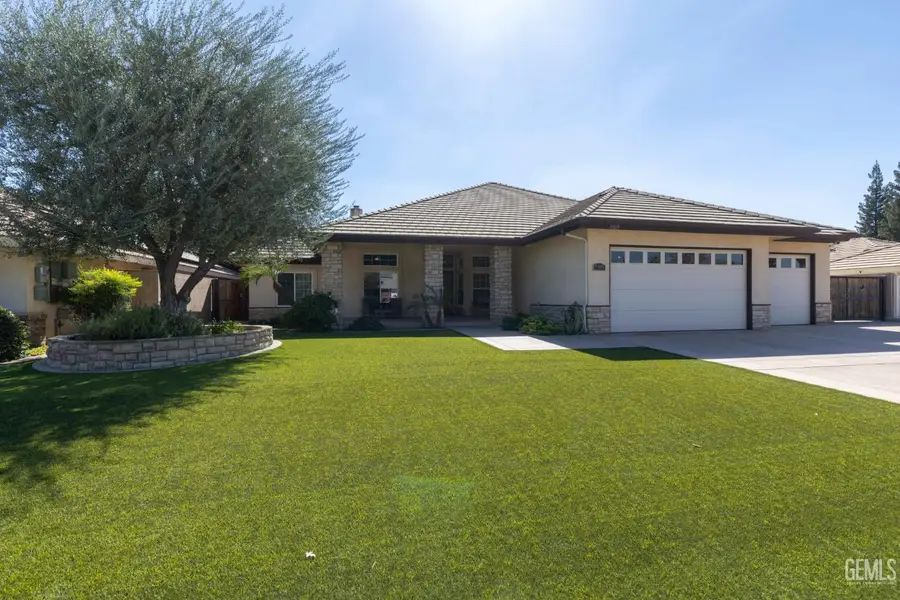 9009 CRIPPLE CREEK AVENUE, Bakersfield, CA 93312 - #2