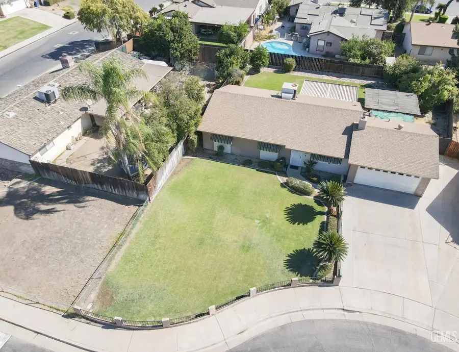 2804 STANYAN COURT, Bakersfield, CA 93309 - #3