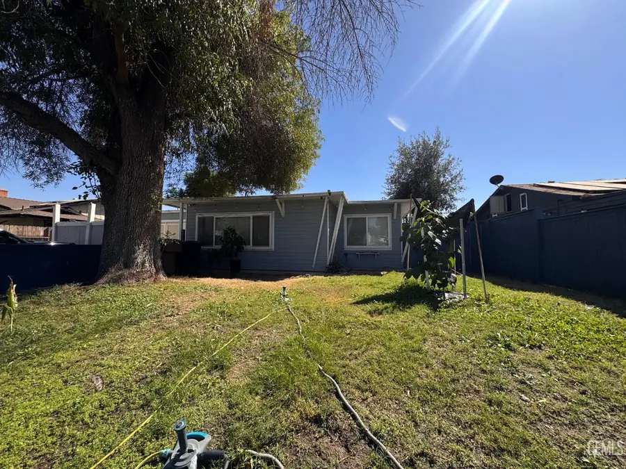 3029 CRESTLINE ROAD, Bakersfield, CA 93306 - #2