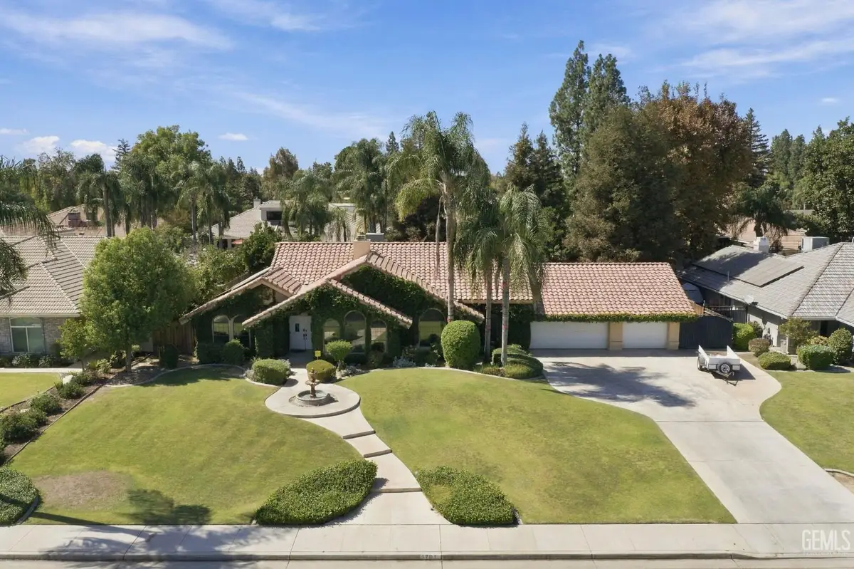 1701 SPRUCEHAVEN STREET, Bakersfield, CA 93312 - #1