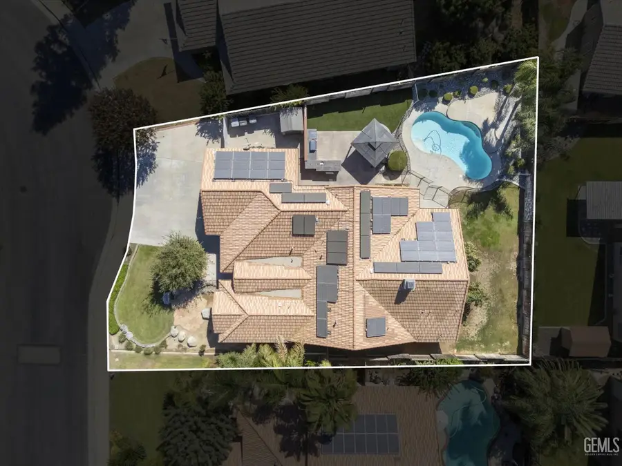 805 ARROYO SECO DRIVE, Bakersfield, CA 93314 - #3