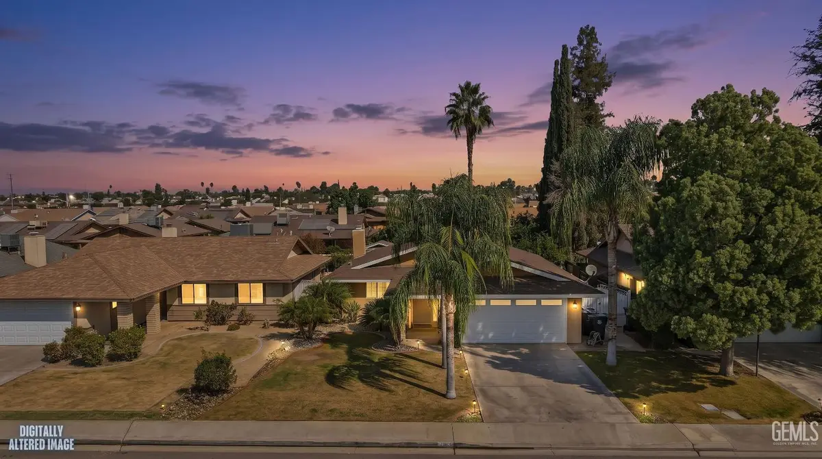 4016 THATCH AVENUE, Bakersfield, CA 93313 - #1
