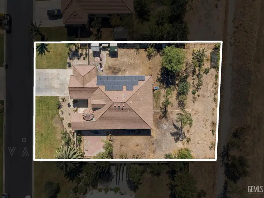 6608 MONTAGNA DRIVE, Bakersfield, CA 93306 - #2