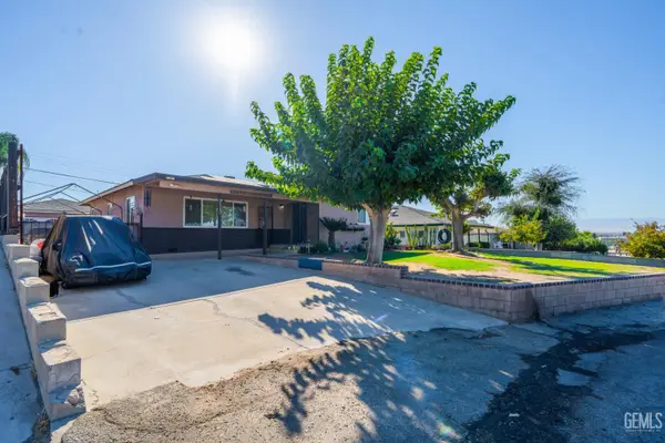 2113 LANTANA WAY, Bakersfield, CA 93306