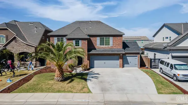 10206 HILLGATE AVENUE, Bakersfield, CA 93311