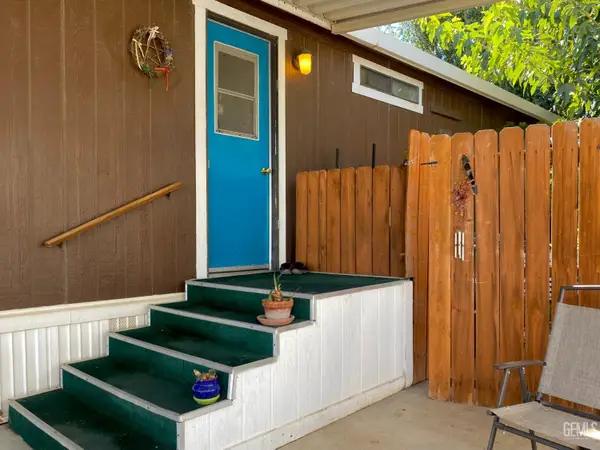 600 S DENNISON ROAD #10, Tehachapi, CA 93561