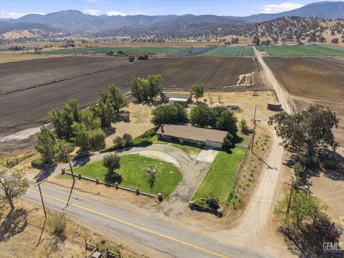 23492 CUMMINGS VALLEY ROAD, Tehachapi, CA 93561 - #1