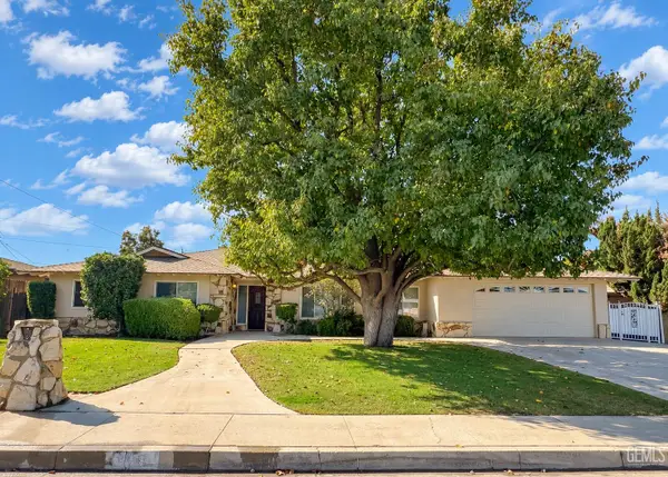 3709 CHRISTMAS TREE LANE, Bakersfield, CA 93306