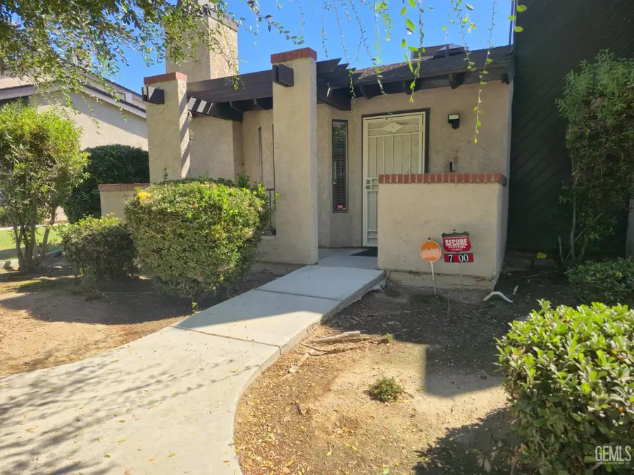 7800 WESTFIELD ROAD #28, Bakersfield, CA 93309 - #3