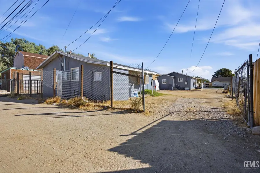 15647 L STREET, Mojave, CA 93501 - #3