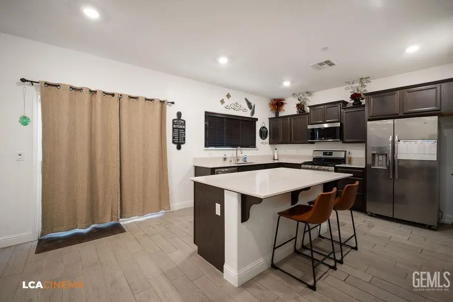 9708 GREENWOOD GLEN LANE, Shafter, CA 93263 - #2