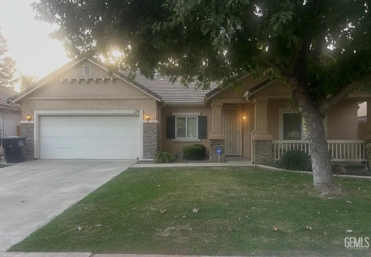 129 N ANTHONY ST, Visalia, CA 93291 - #1