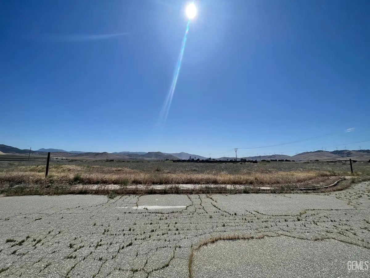 0 KEYSTONE COURT, Tehachapi, CA 93561 - #1