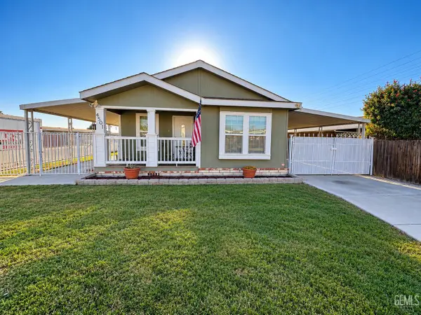 4501 KING ARTHUR COURT, Bakersfield, CA 93301