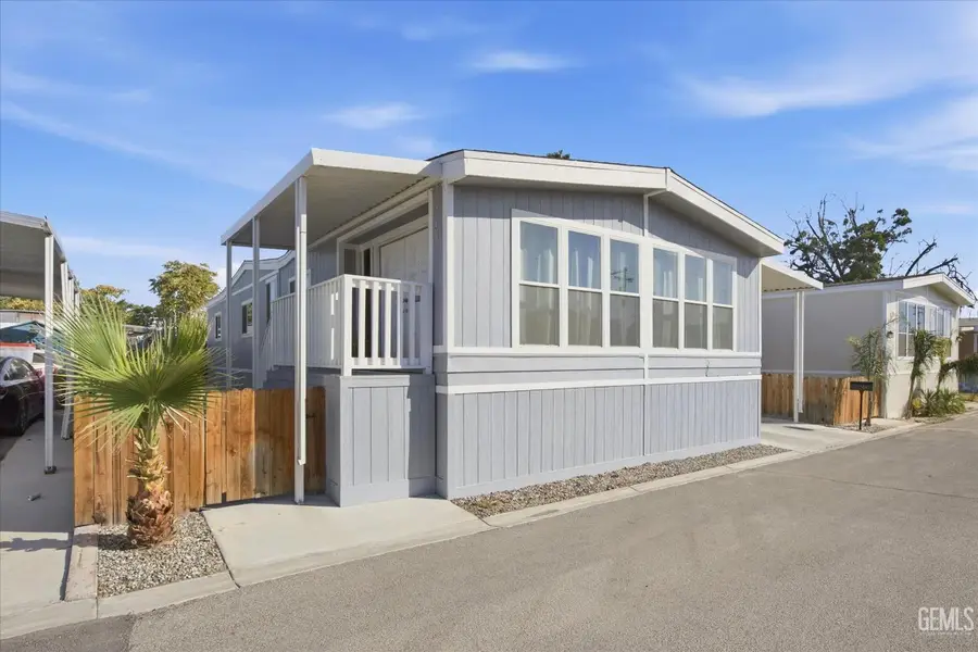 63 CINNAMON LANE, Bakersfield, CA 93308 - #2
