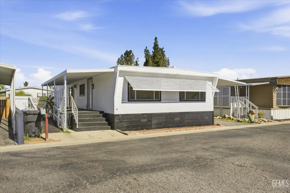 852 E GRANGEVILLE BOULEVARD #6, Hanford, CA 93230 - #1