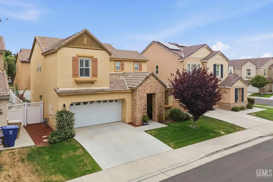 1808 NEW RIDERS STREET, Bakersfield, CA 93311 - #3