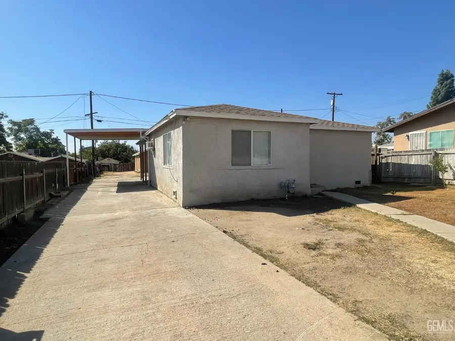 315 315 HIGGINS, Bakersfield, CA 93308 - #2