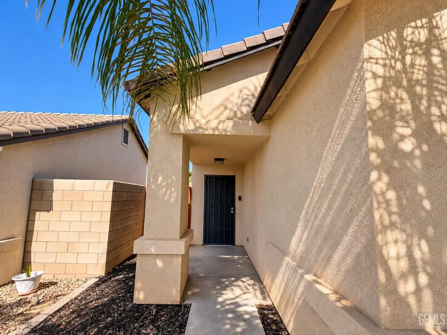 10006 THISTLEDOWN LANE, Bakersfield, CA 93312 - #3