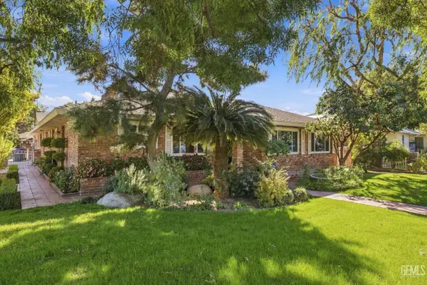 3001 19TH STREET, Bakersfield, CA 93301