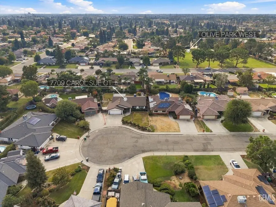 7709 CAROL SUE COURT, Bakersfield, CA 93308 - #3