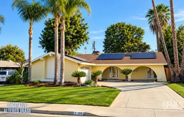 104 HAGGIN STREET, Bakersfield, CA 93309