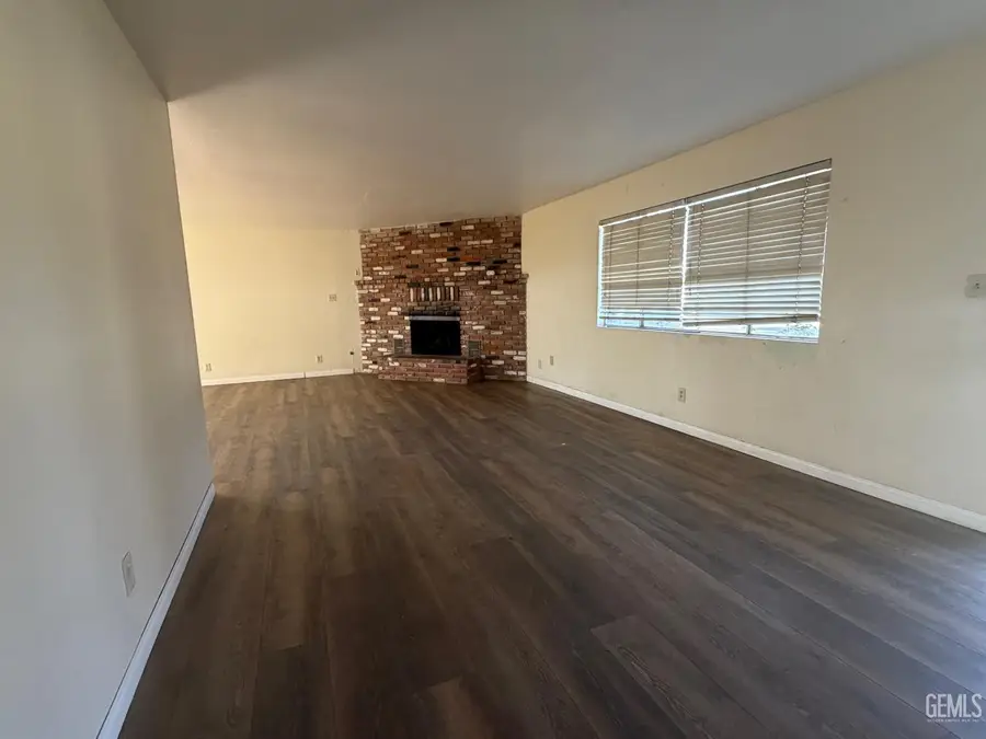10219 ENGER STREET, Bakersfield, CA 93312 - #3