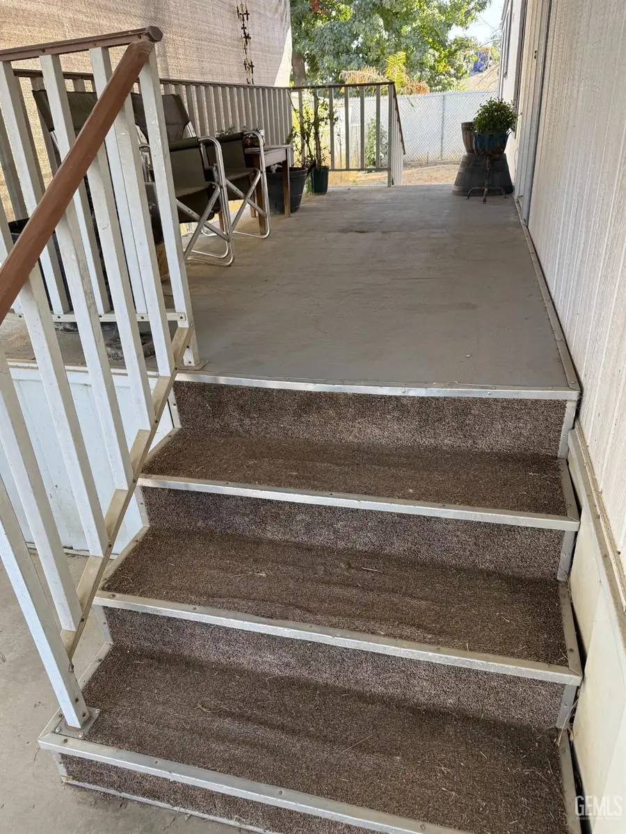 2500 JEWETTA AVENUE #23, Bakersfield, CA 93312 - #3