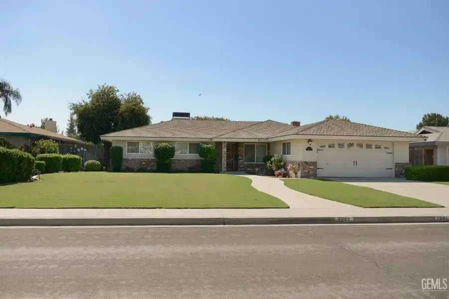 7001 PEMBROKE AVENUE, Bakersfield, CA 93308 - #2