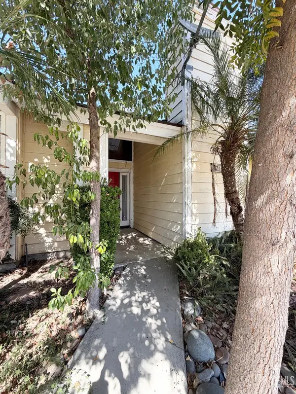 7126 HANOVER CIRCLE, Bakersfield, CA 93309