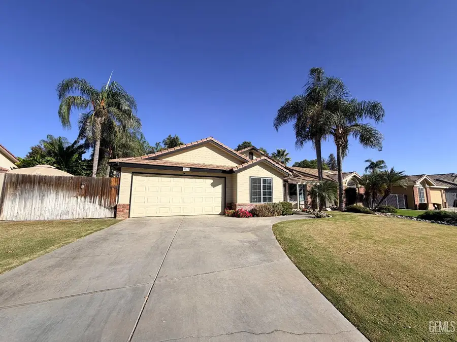 5812 WINTER GROVE DRIVE, Bakersfield, CA 93313 - #2