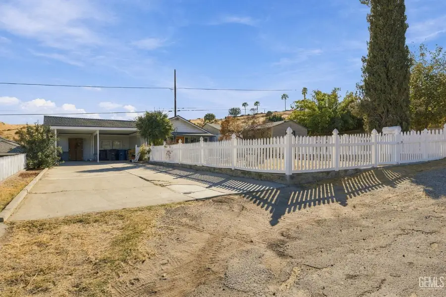 519 F STREET, Taft, CA 93268 - #2