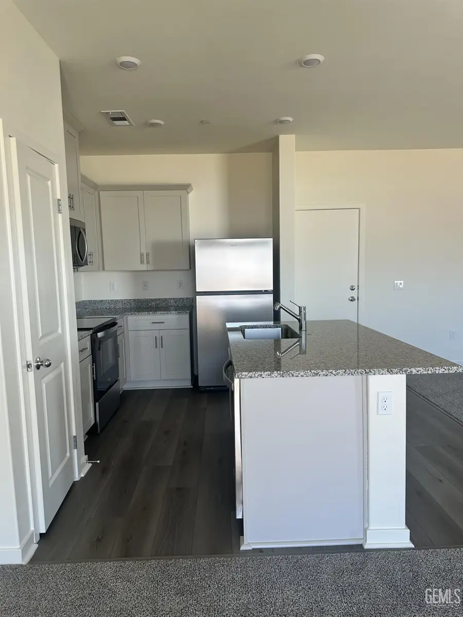 1224 ACALA COURT, Shafter, CA 93263 - #2