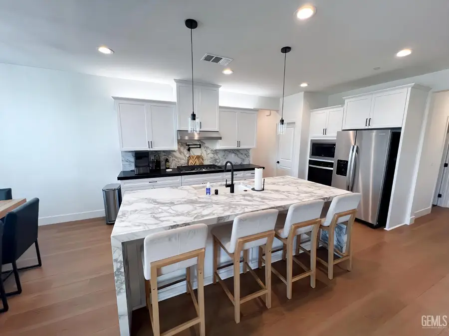 16525 CHLOE COURT, Bakersfield, CA 93314 - #3
