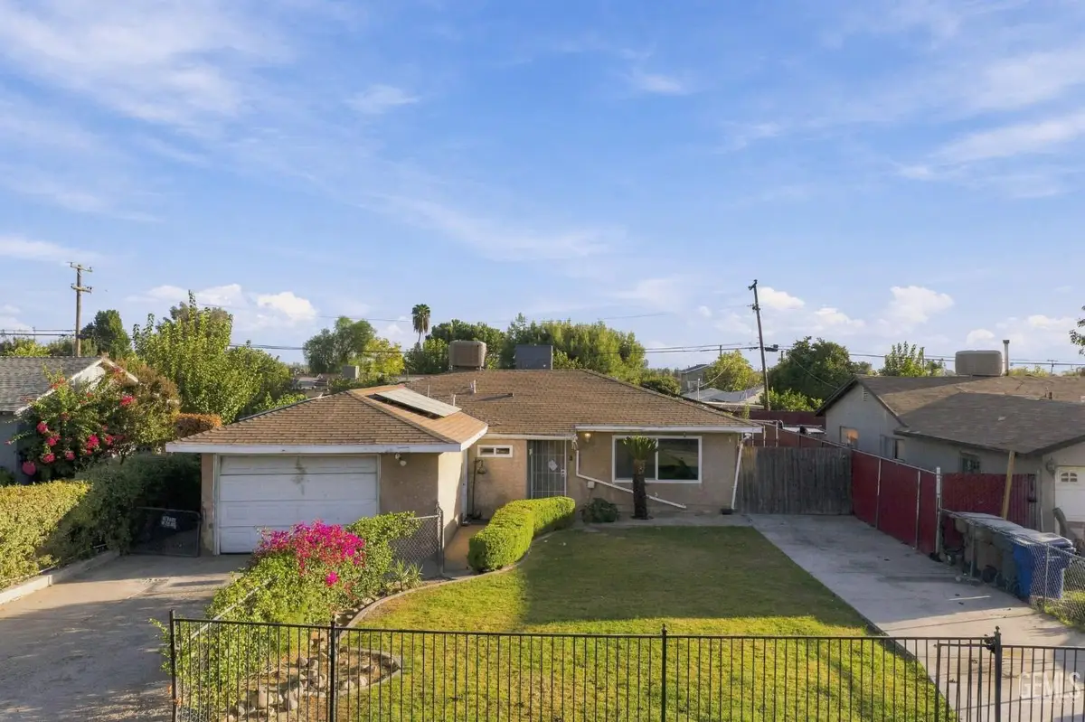 4215 EARL AVENUE, Bakersfield, CA 93306 - #1