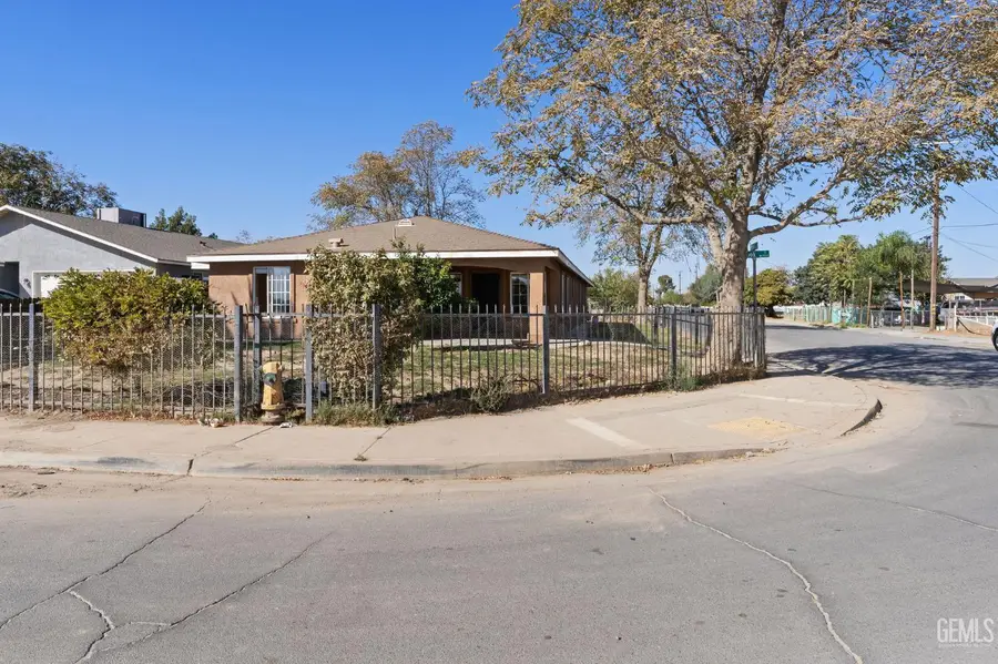 3623 HALE STREET, Bakersfield, CA 93307 - #3