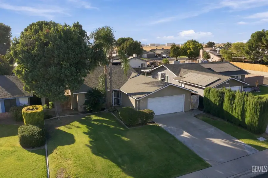 3913 RIO DEL NORTE STREET, Bakersfield, CA 93308 - #3