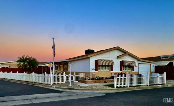 4216 KINGMAN LANE, Bakersfield, CA 93301