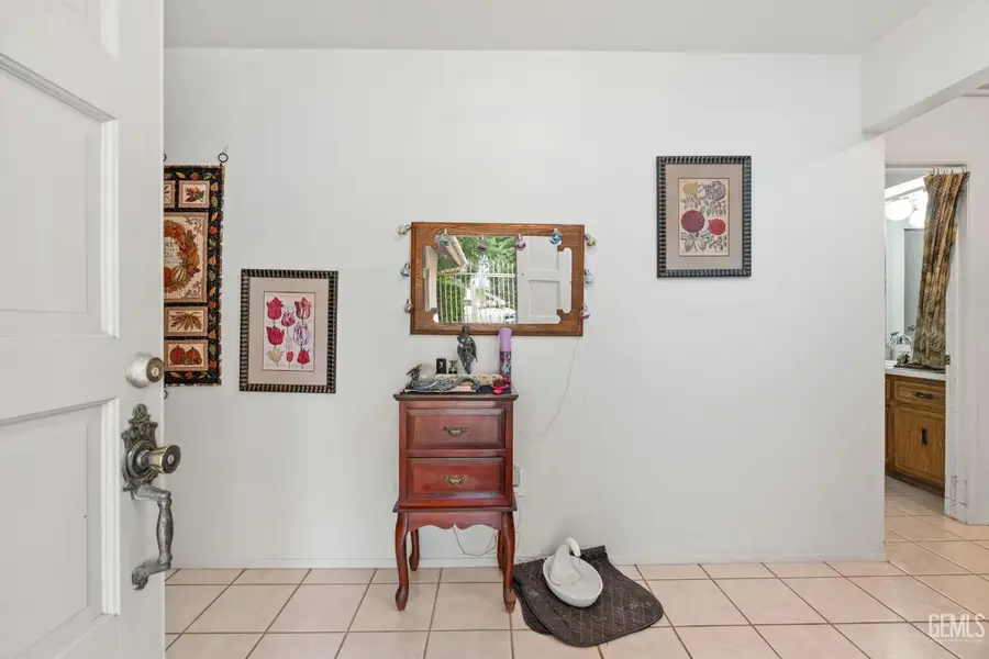 517 NEW STINE ROAD, Bakersfield, CA 93309 - #3