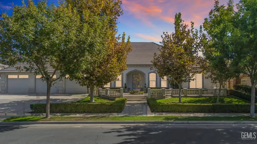 1906 HEATON STREET, Bakersfield, CA 93311 - #2