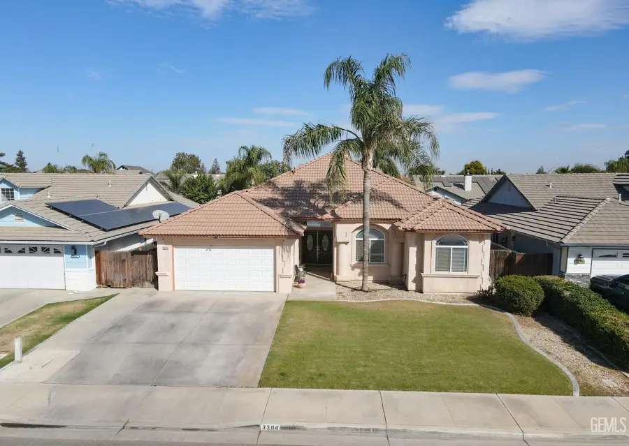 3304 TROJES AVENUE, Bakersfield, CA 93313 - #2