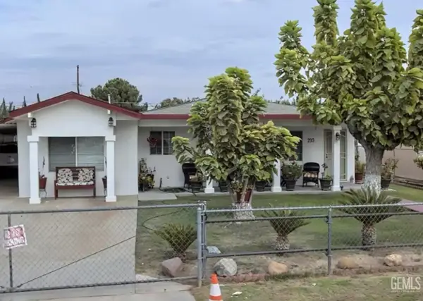 233 LOUELLA DRIVE, Bakersfield, CA 93307