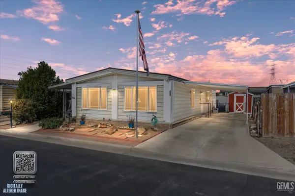 704 46TH STREET, Bakersfield, CA 93301