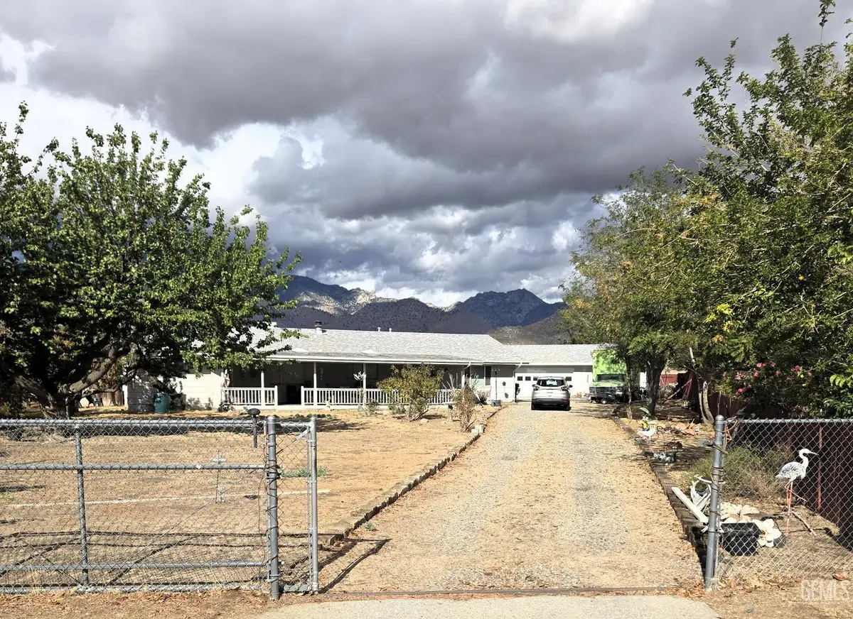 14413 ALLEN AVENUE, Weldon, CA 93283 - #1