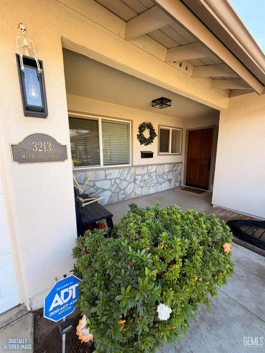 3213 MULBERRY DRIVE, Bakersfield, CA 93301 - #3