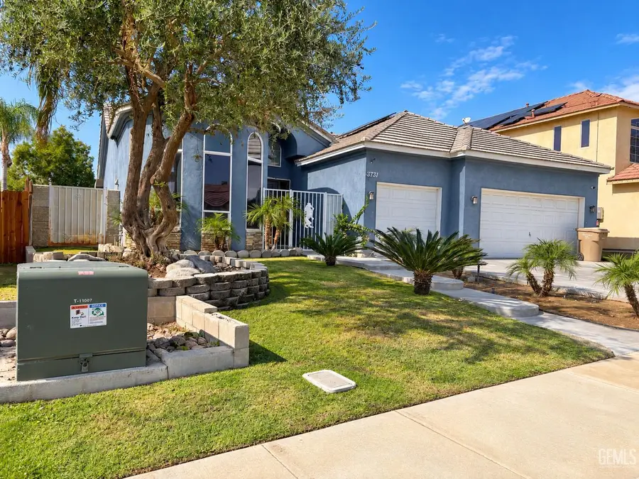 3731 PARK MOUNTAIN DRIVE, Bakersfield, CA 93308 - #2