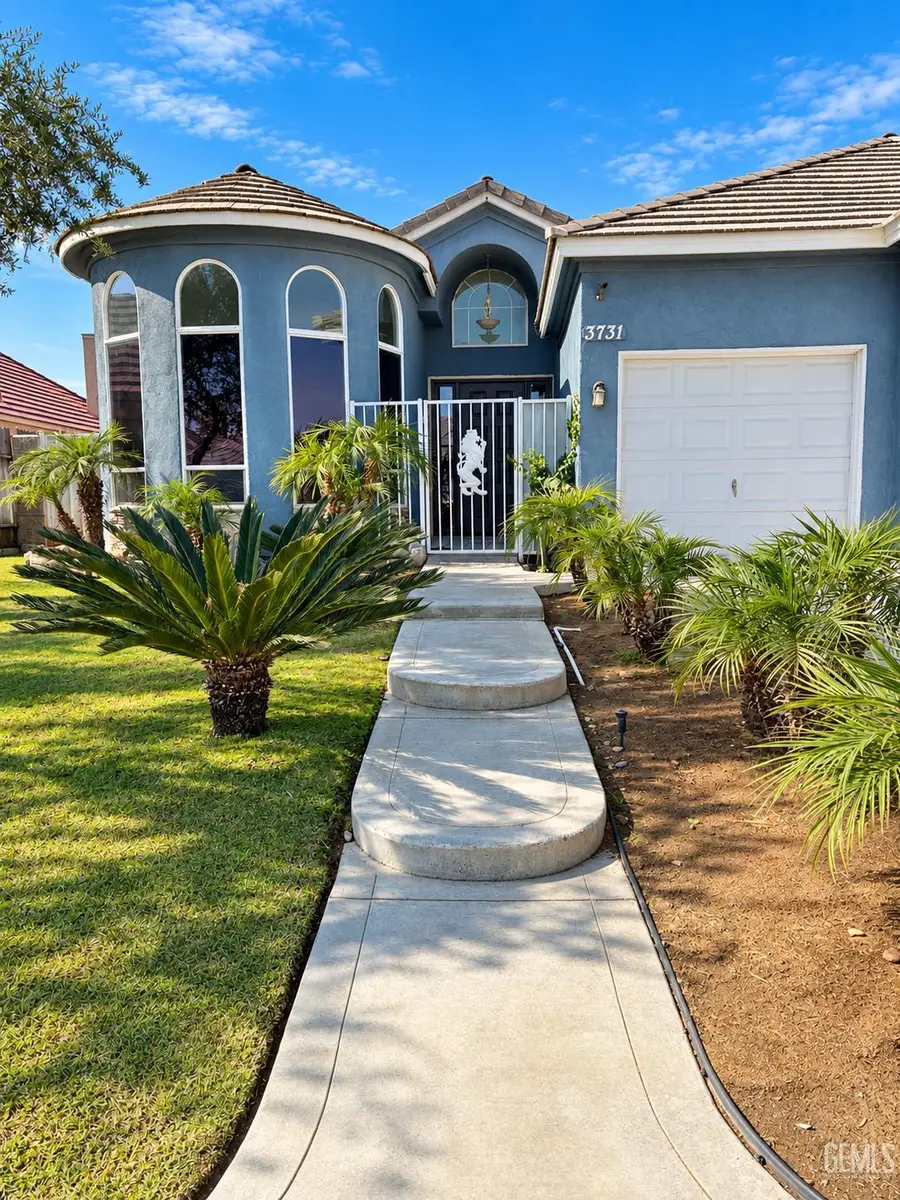3731 PARK MOUNTAIN DRIVE, Bakersfield, CA 93308 - #3